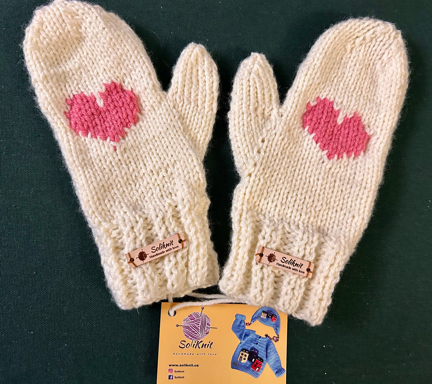 Hat and mittens set ( love )