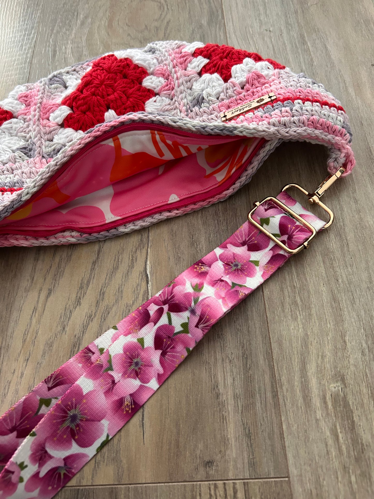 Crochet heart crossbody bag