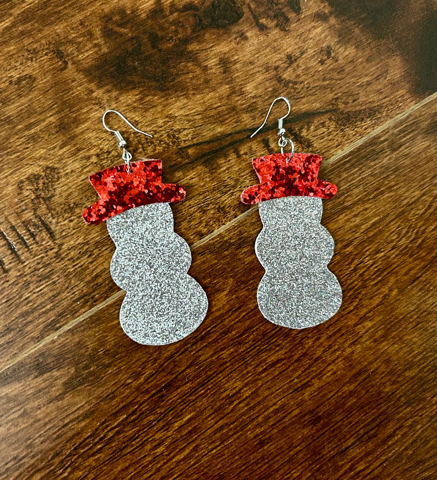 Snowman leather earrings