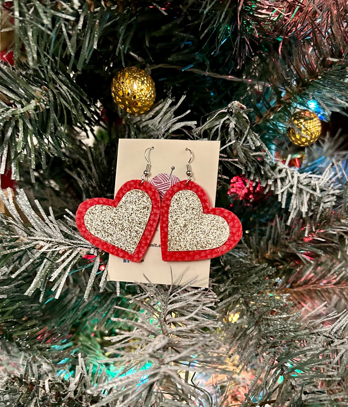 Red-gold heart leather earrings