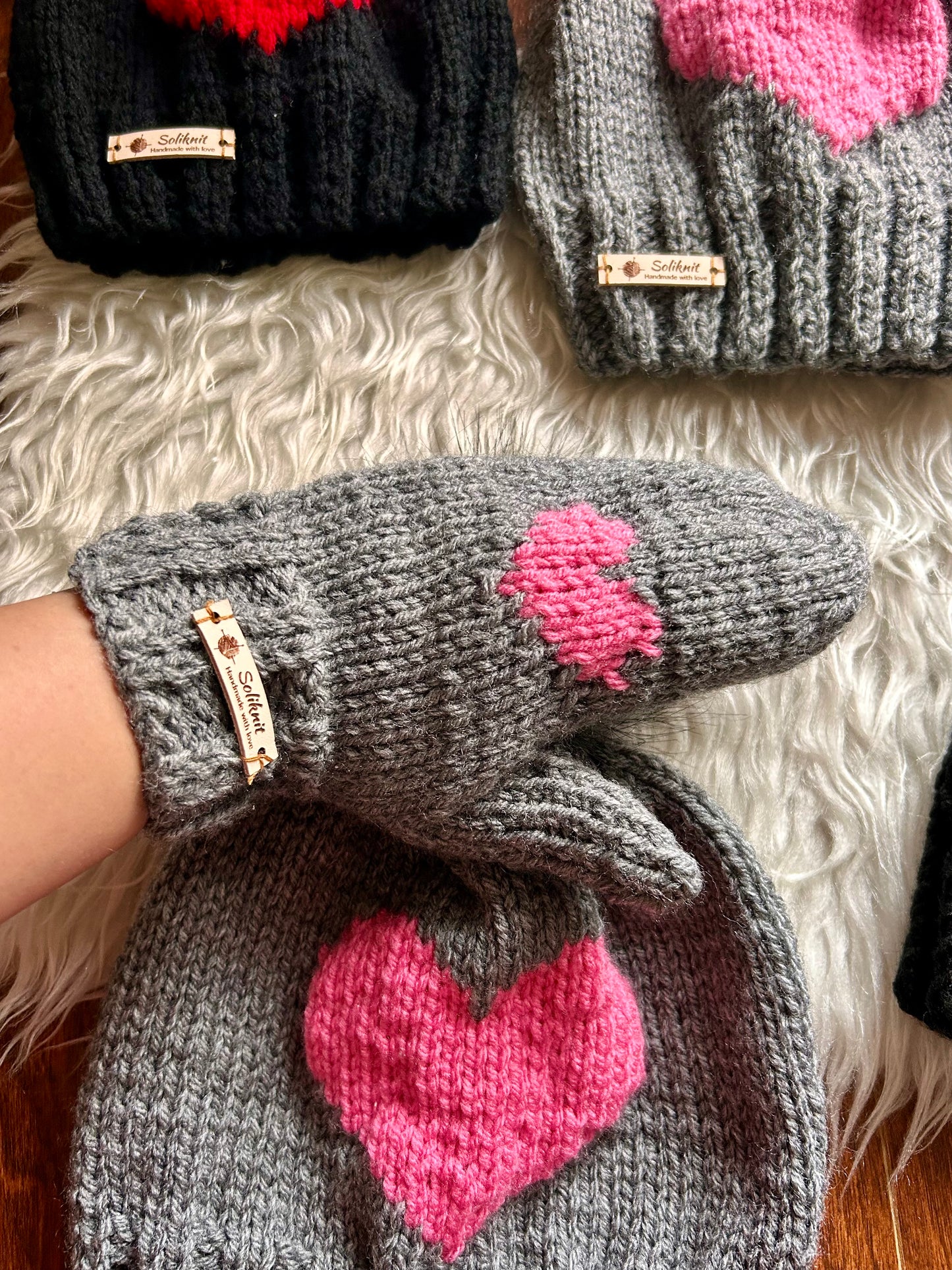 Hat and mittens set ( love )