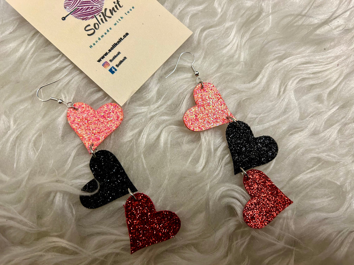 Falling triple heart leather earrings( style 5)