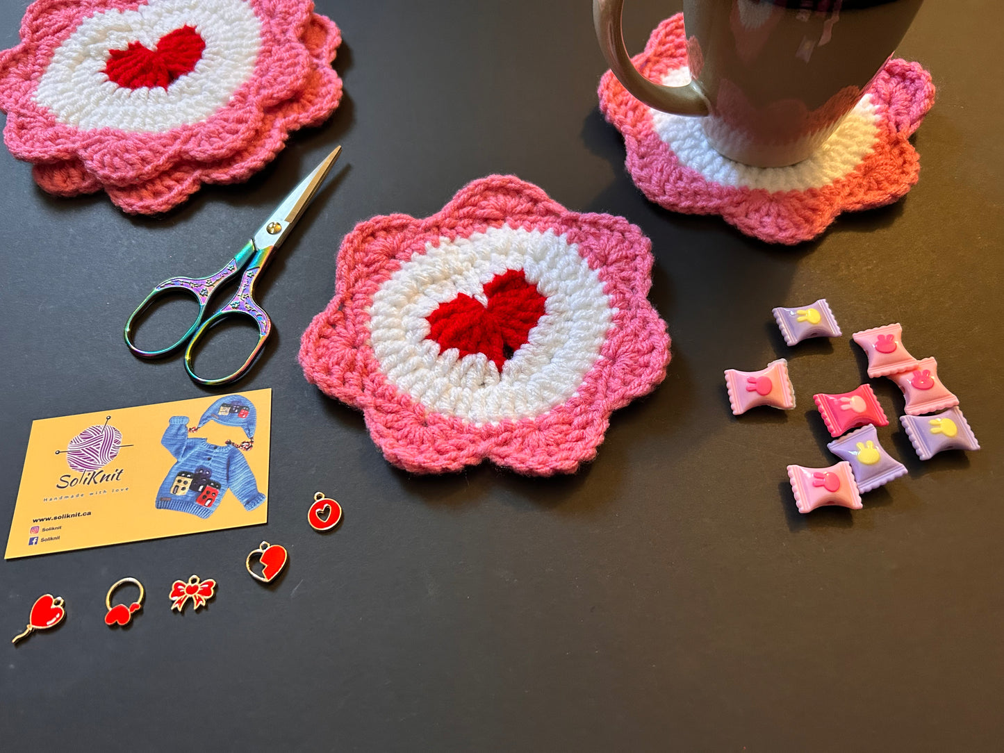 Heart coaster