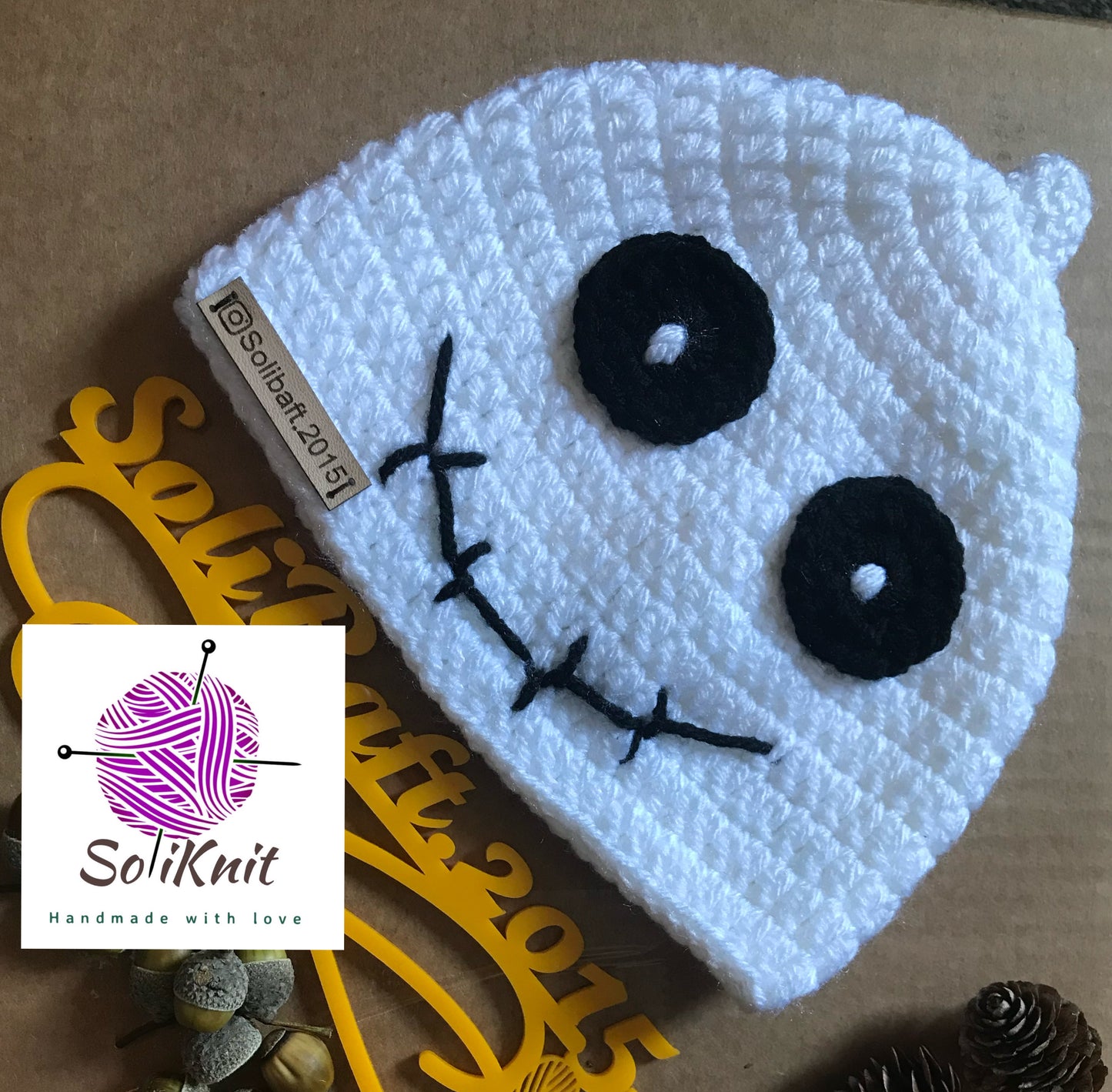 Halloween hat (white)