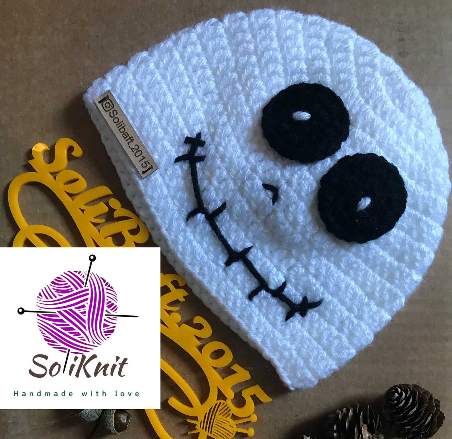 Halloween hat (white)