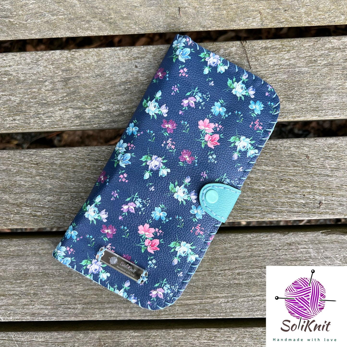 Woman leather wallet ( floral navy)