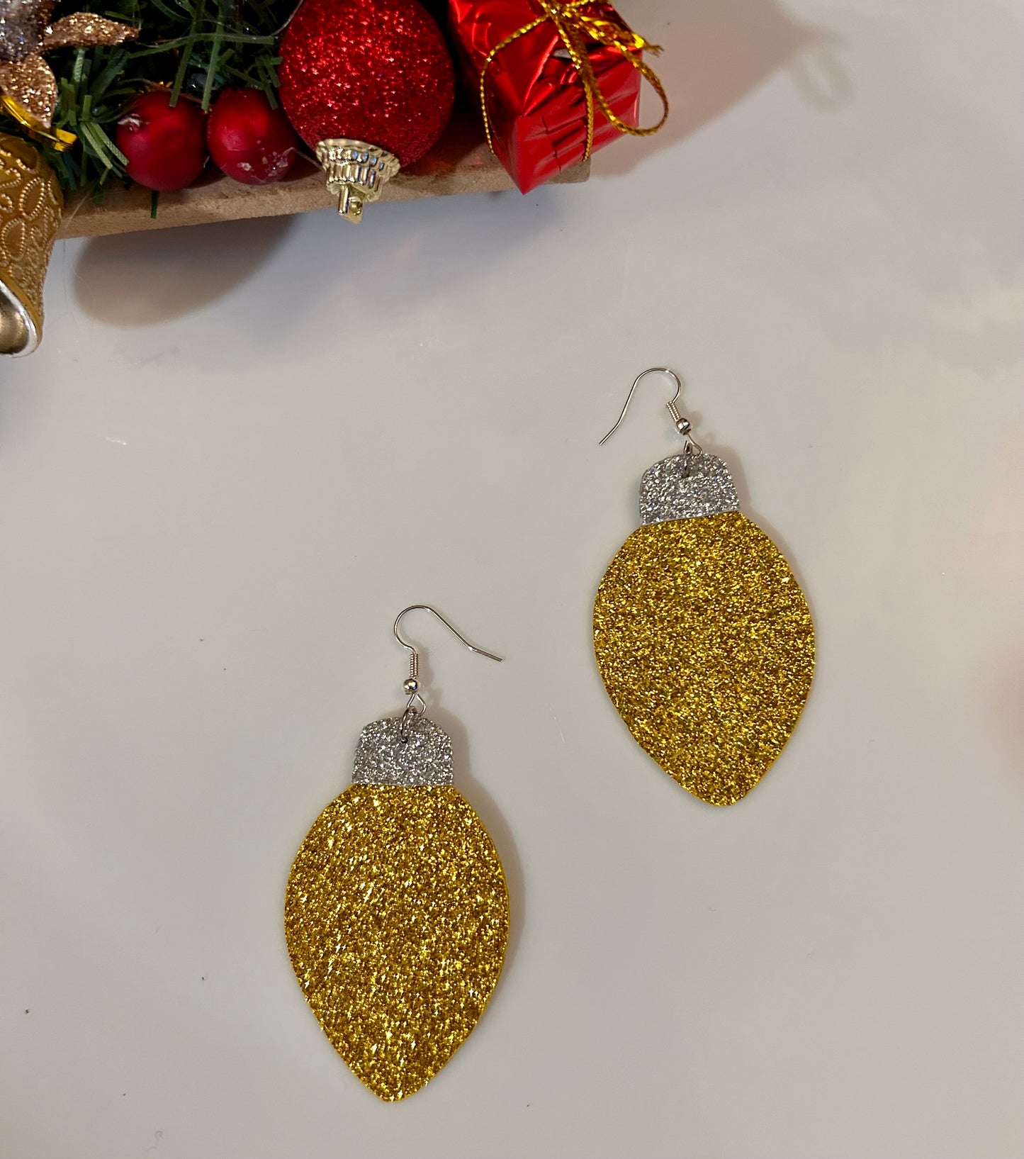 Light bulbs leather earrings
