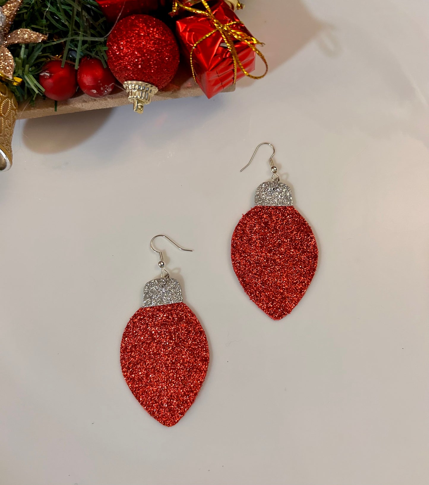 Light bulbs leather earrings