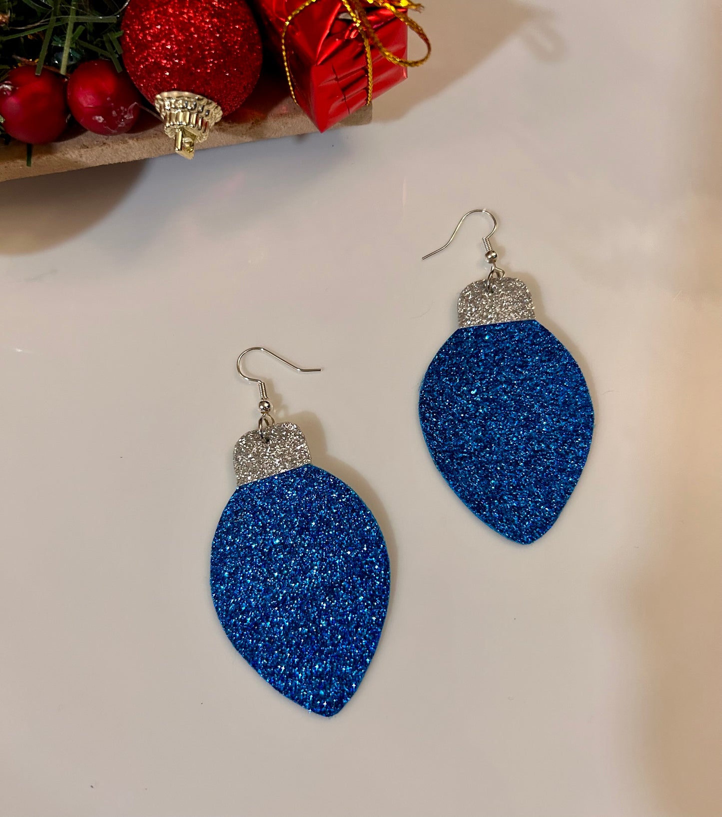 Light bulbs leather earrings