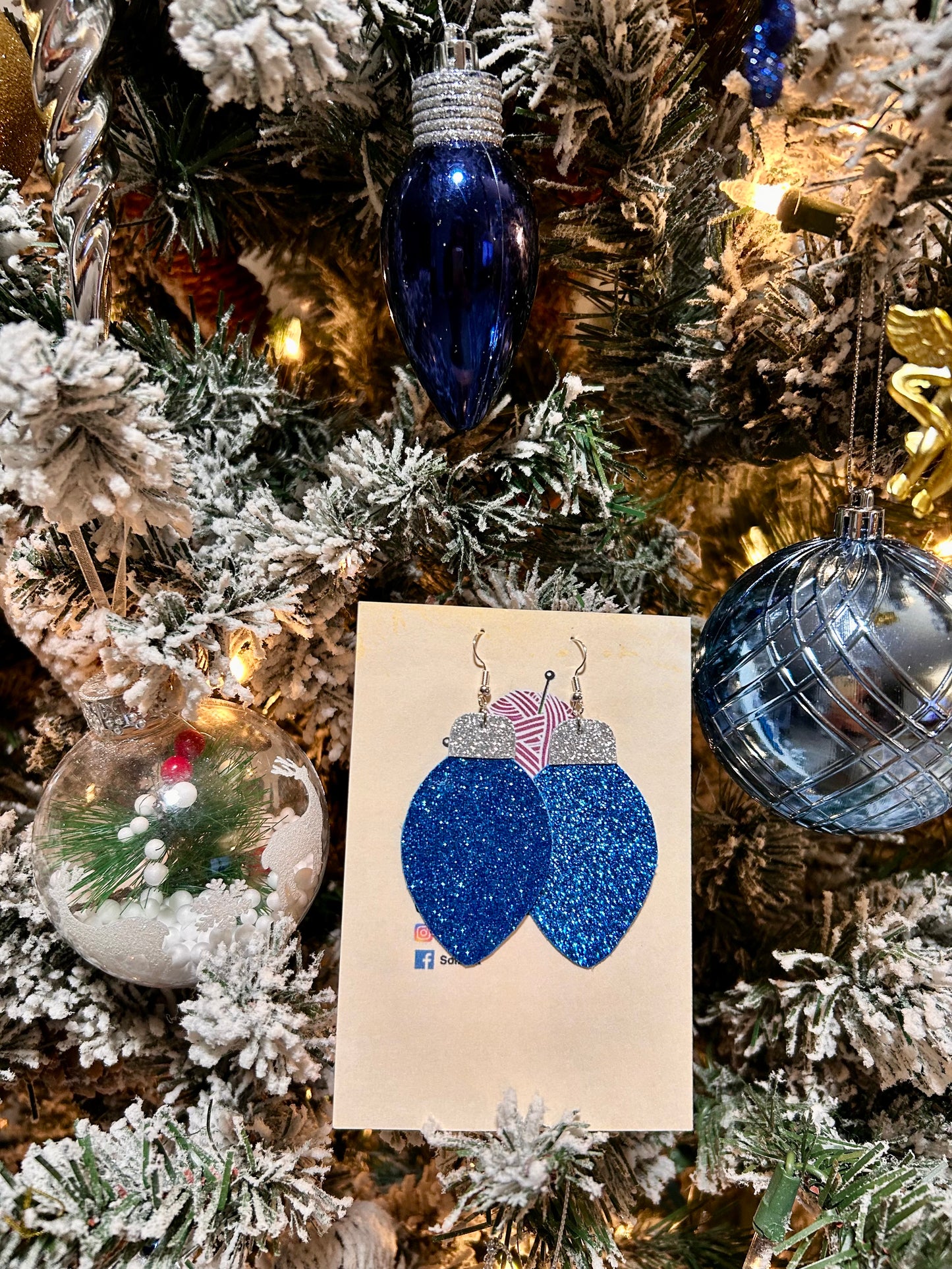 Light bulbs leather earrings