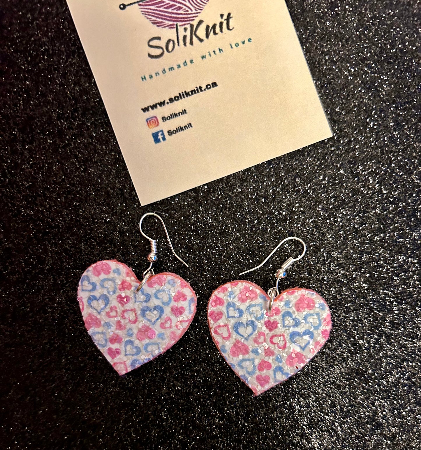 Pink glitter heart leather earrings