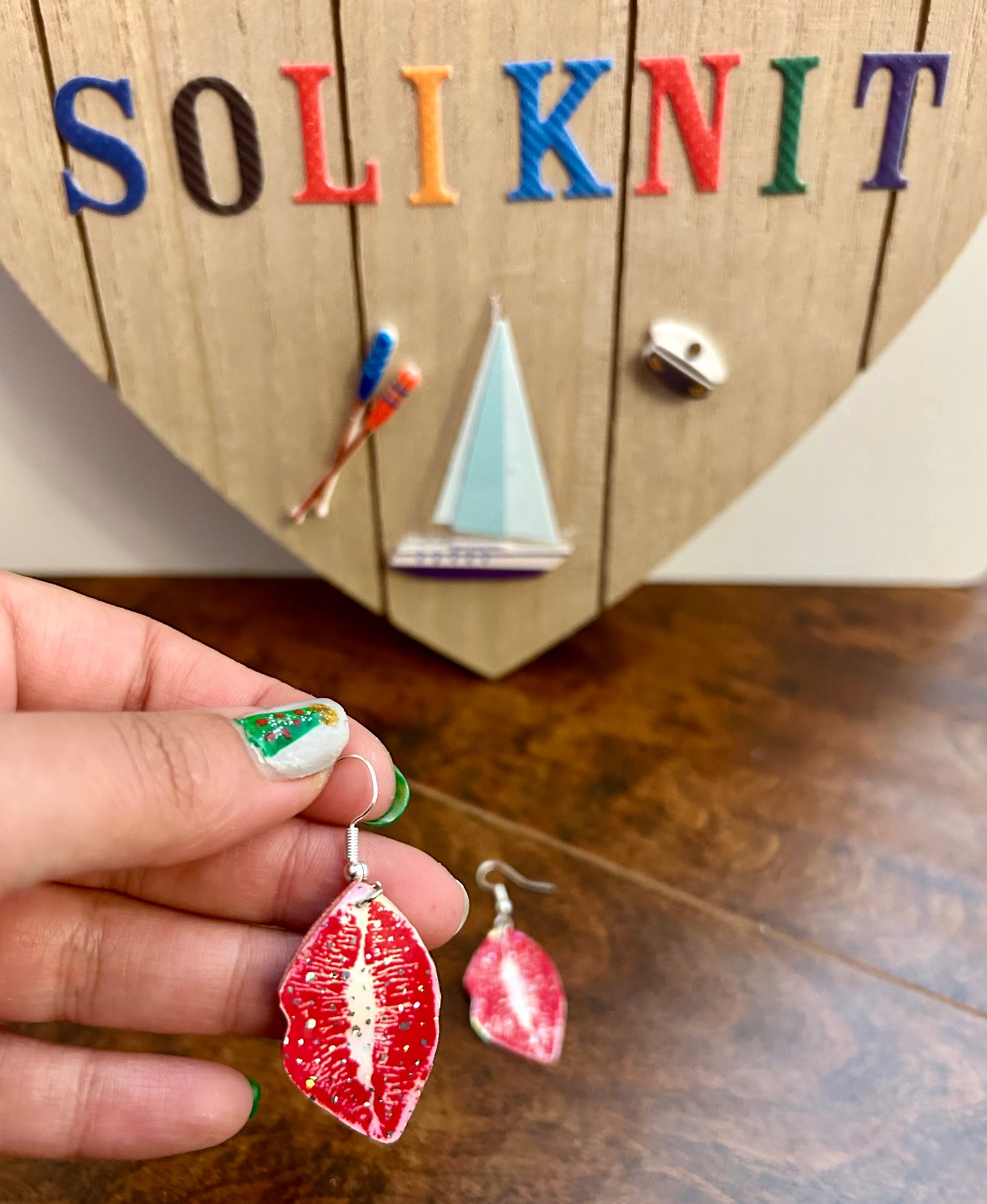 lips leather earrings