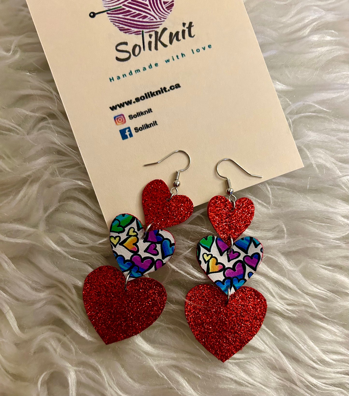 Falling triple heart leather earrings( style 4)